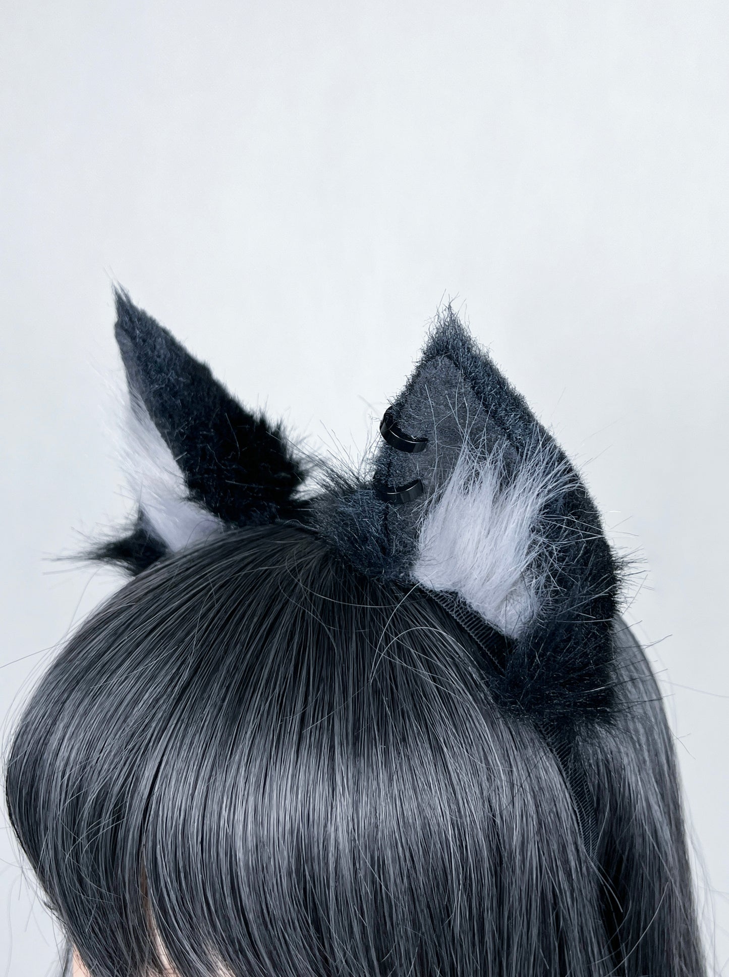Arknights - Texas the Omertosa (Wingbreaker) Faux Fur Animal Ears Kemonomimi