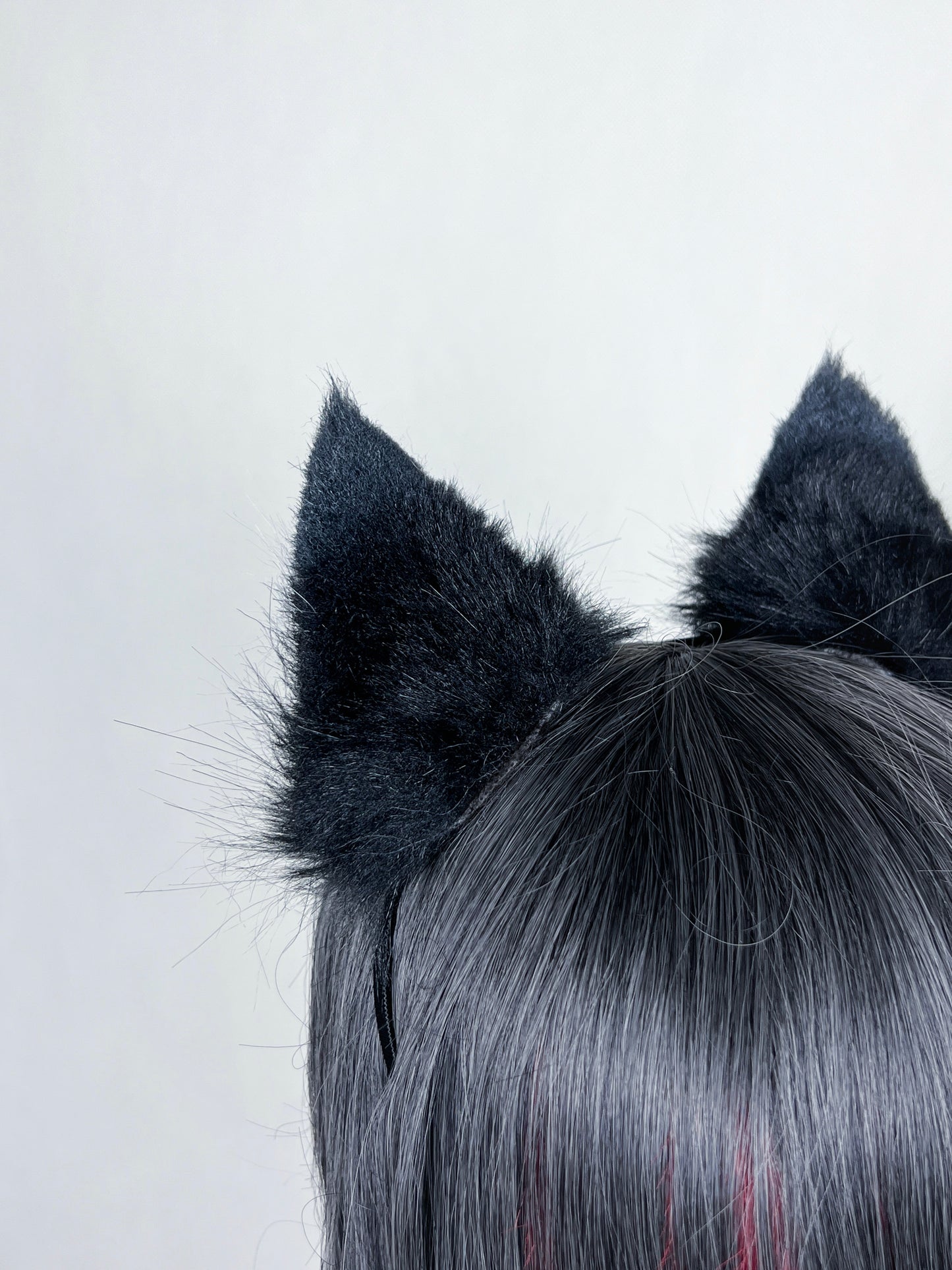 Arknights - Texas the Omertosa (Wingbreaker) Faux Fur Animal Ears Kemonomimi