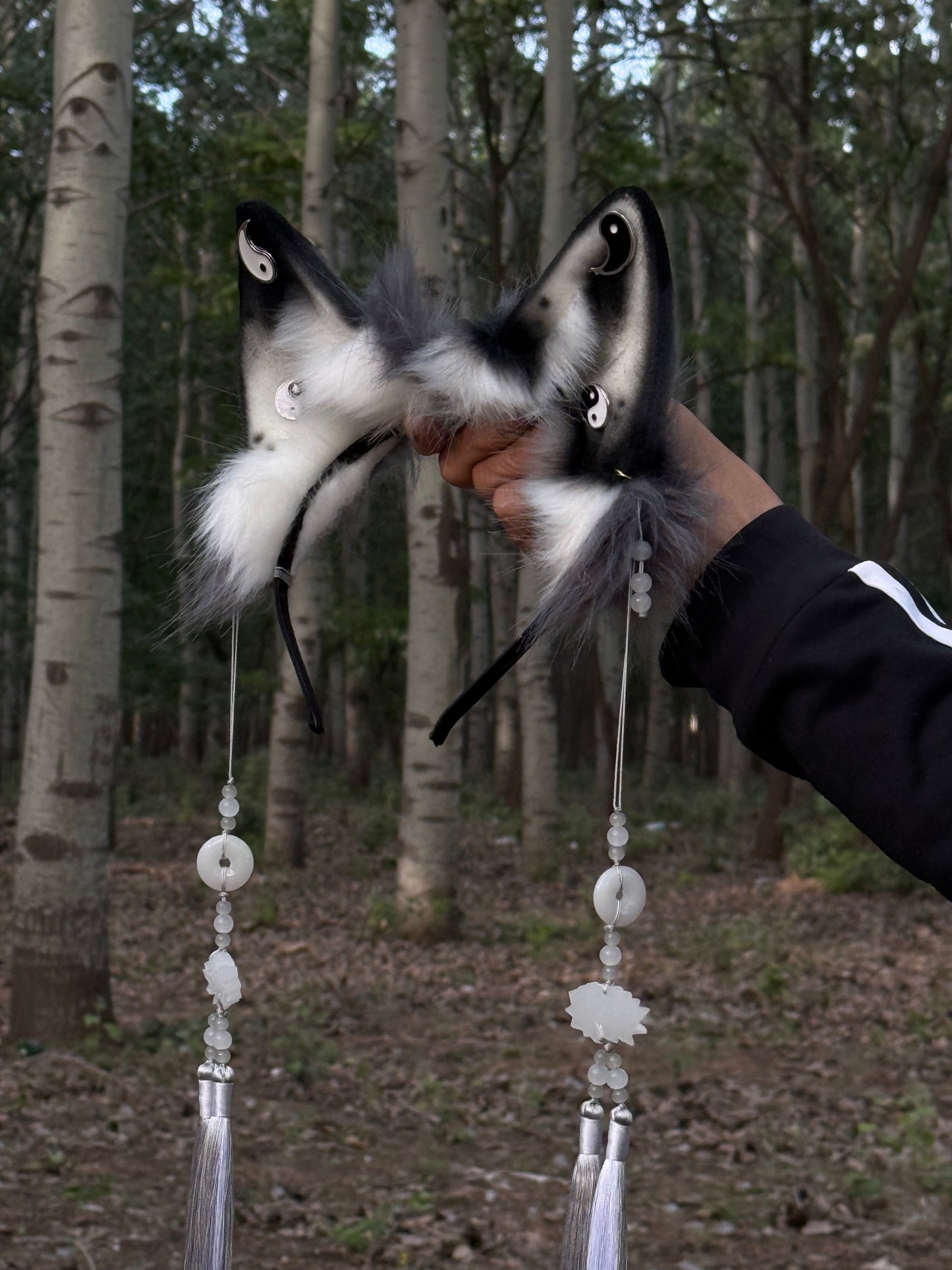 Shadow the Yin-Yang Kitsune Faux Fur Animal Ears Kemonomimi