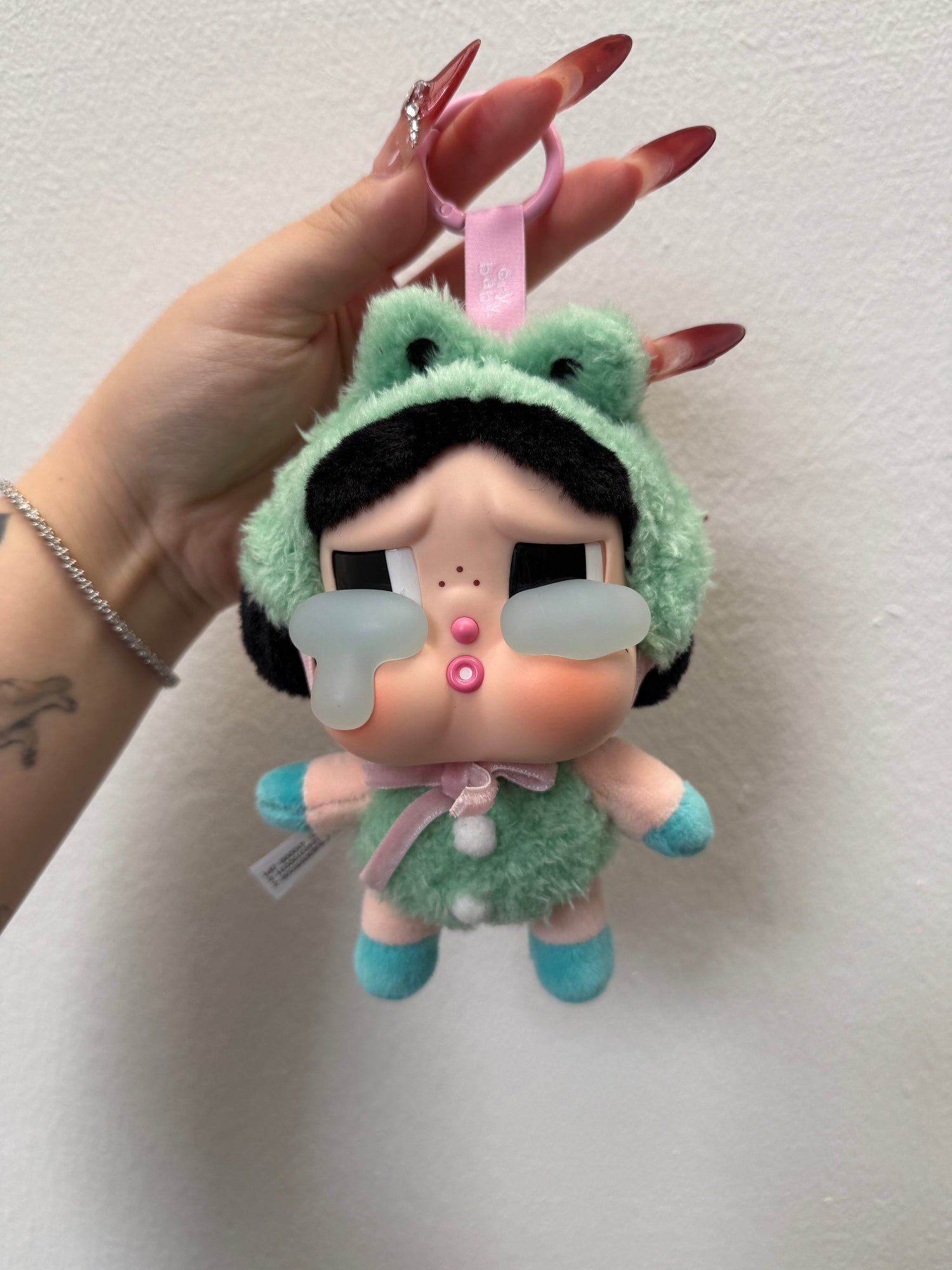 POP MART CRYBABY