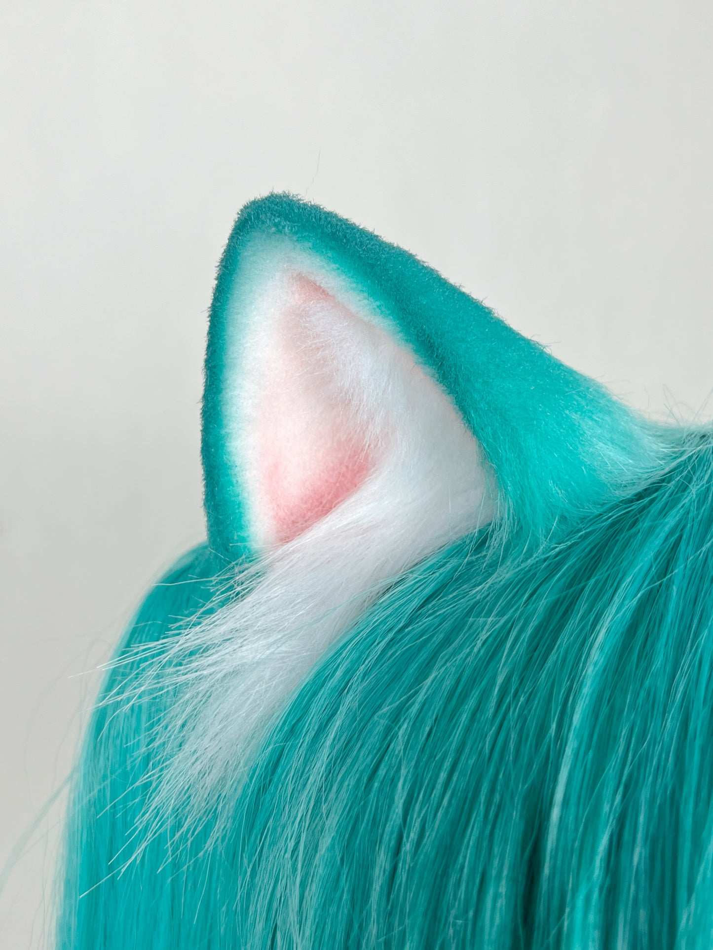 VOCALOID - Hatsune Miku Cat Girl Faux Fur Animal Ears Kemonomimi (Light Green Version)
