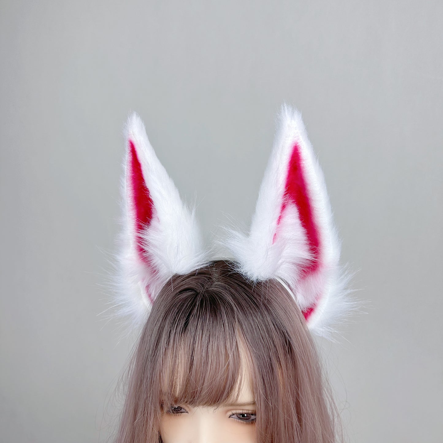 League of Legends - Faker Exclusive Risen Ahri White (Legend Collection) Faux Fur Animal Ears Kemonomimi