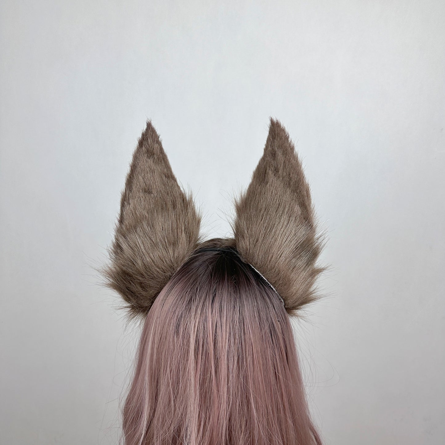 League of Legends - Faker Exclusive Risen Ahri Brown (Legend Collection) Faux Fur Animal Ears Kemonomimi