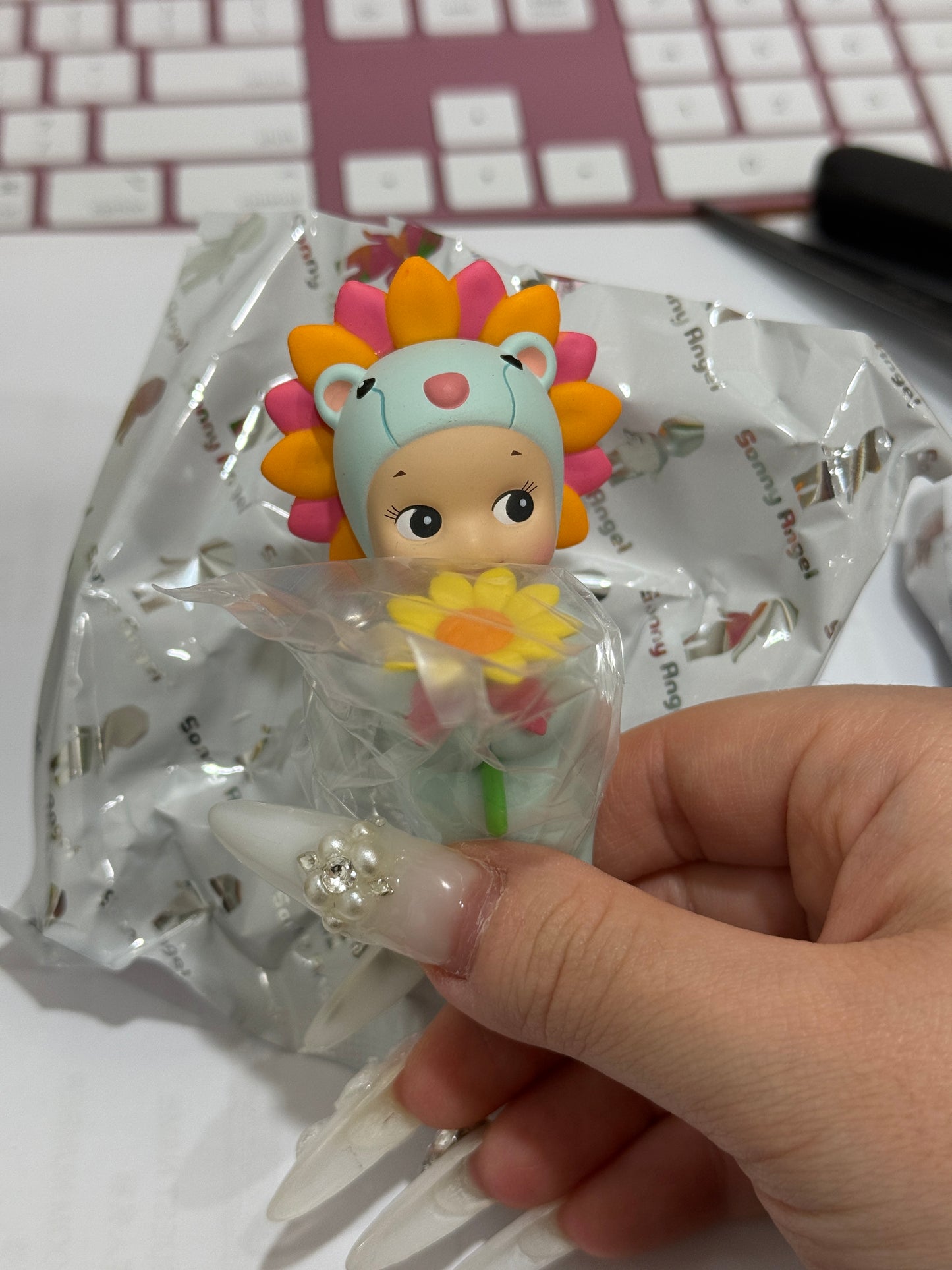 Sonny Angel - Flower Gifts