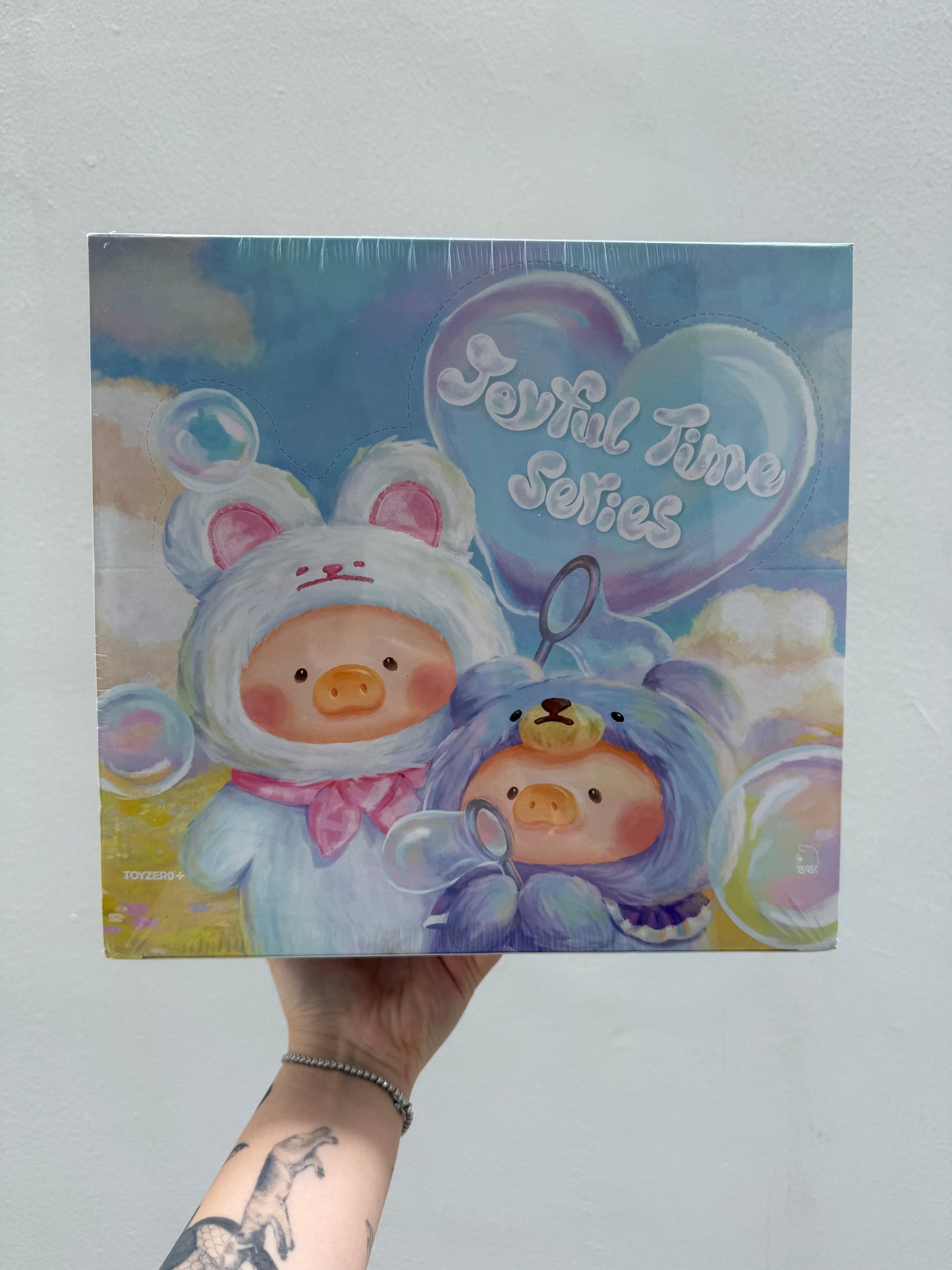 LuLu the Piggy – Joyful Time Series
