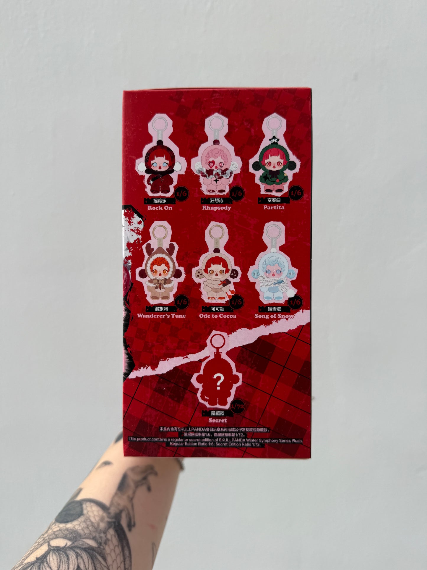 POP MART SKULLPANDA Winter Symphony Series Plush Blind Box